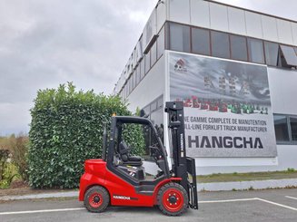 Четырехопорные погрузчики Hangcha XF30D-2