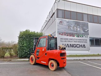 Четырехопорные погрузчики Hangcha XF50G