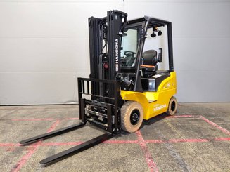 Четырехопорные погрузчики Hangcha XE20Ci ( CPD20-XEXY2HA-SI )