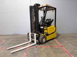 Электрический погрузчик Yale ERP13-15VC