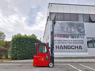 Трехопорные погрузчики Hangcha A3W18