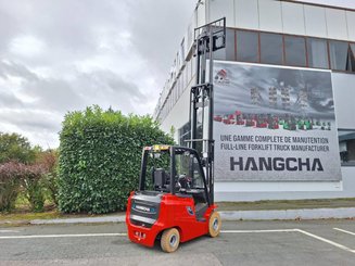 Четырехопорные погрузчики Hangcha AE25