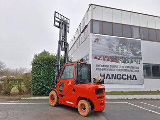 Четырехопорные погрузчики Hangcha XF50G