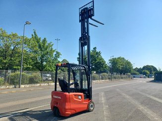 Трехопорные погрузчики Hangcha A3W18 - 8