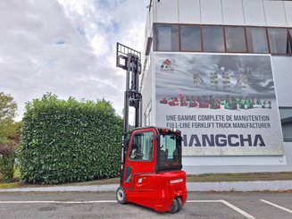 Трехопорные погрузчики Hangcha A3W18