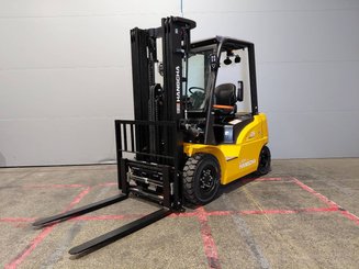 Четырехопорные погрузчики Hangcha XE25i ( CPD25-XEY2HA-SI )