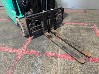 Трехопорные погрузчики Yale ERP20VTLWB - 7