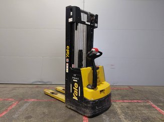 Штабелер Yale MS12AC
