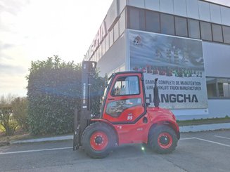Внедорожный погрузчик Hangcha TT35-4