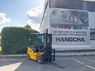 Четырехопорные погрузчики Hangcha XE18i - 1