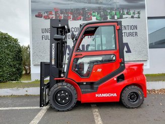 Дизельный  погрузчик Hangcha CPCD30-X2H7F1 - 1