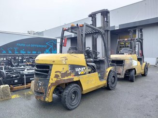 Четырехопорные погрузчики Caterpillar DP55NT MC