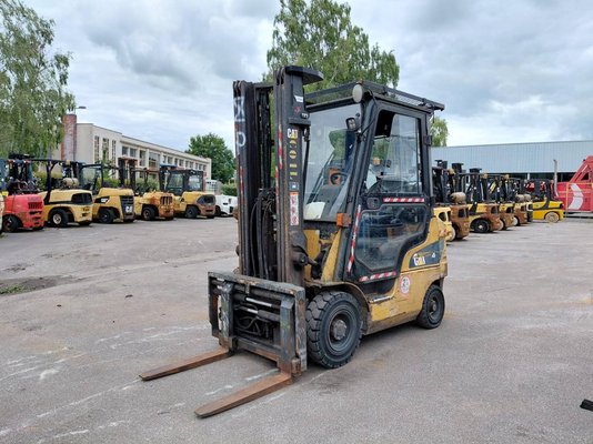 Четырехопорные погрузчики Caterpillar GP18NTD - 1