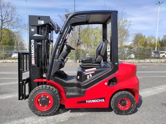 Четырехопорные погрузчики Hangcha XF25D-2 (CPCD25-X2H7F1) - 1