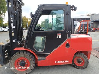 Четырехопорные погрузчики Hangcha XF55D