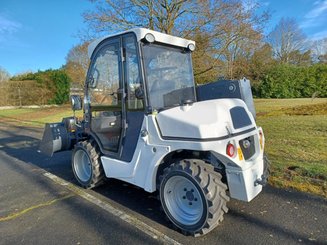 Телескопический погрузчик Manitech T150H