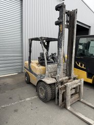 Четырехопорные погрузчики Yale GDP35VX - 1