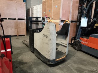 Штабелеры с электроприводом Crown DT3040 2.0