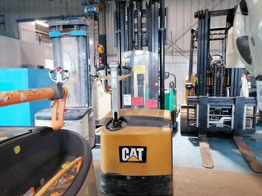Штабелеры с электроприводом Caterpillar NSP16N - 1