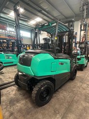 Электрический погрузчик Mitsubishi FB55NH - 2