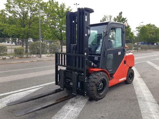Четырехопорные погрузчики Hangcha XF55G - 1