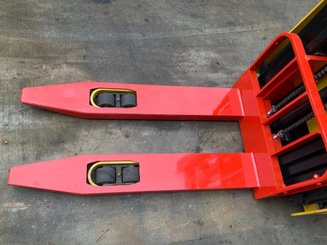 Штабелер Yale MS12X