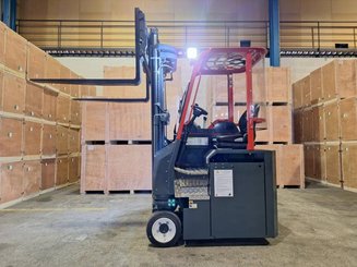 Четырехходовый вилочный погрузчик AMLIFT AGILIFT 3000E