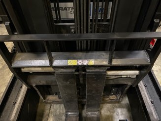 Ричтрак Mitsubishi RB16N2H Cabine Grand Froid pour entrepôt frigorifique - 9