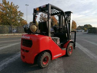 Четырехопорные погрузчики Hangcha XF25G
