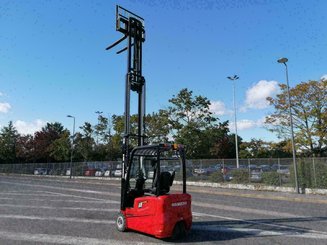 Трехопорные погрузчики Hangcha A3W18 - 1