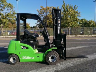 Четырехопорные погрузчики Hangcha XC35i