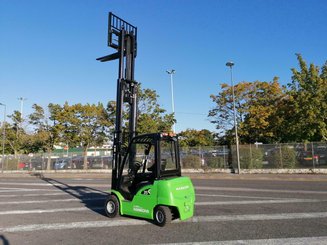 Четырехопорные погрузчики Hangcha XC35i