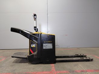 Трехсекционная Caterpillar NPV20N2