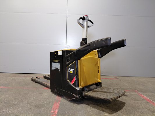 Трехсекционная Caterpillar NPV20N2 - 1