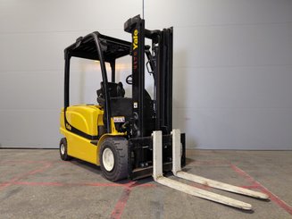 Электрический погрузчик Yale ERP35 VL