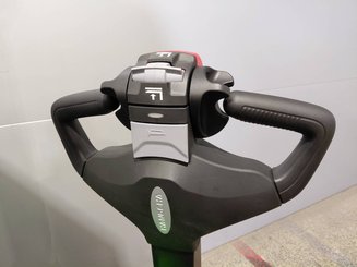 Штабелеры с электроприводом Hangcha CDD16-XT1-SI