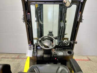 Четырехопорные погрузчики Hangcha XE35i (CPD35-XEY2HA-SI)