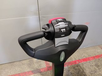 Штабелеры с электроприводом Hangcha CDD12-XT1-SI
