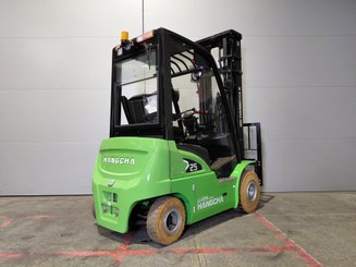Четырехопорные погрузчики Hangcha XC25i