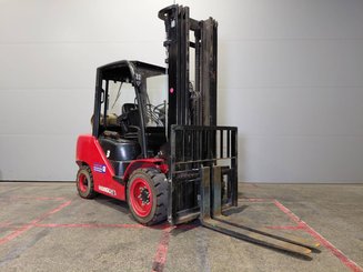 Четырехопорные погрузчики Hangcha XF35G