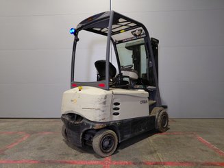 Четырехопорные погрузчики Crown SCF6040-16