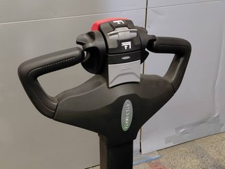 Штабелеры с электроприводом Hangcha CDD16-XT1-SI