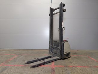 Штабелеры с электроприводом Crown WF3000 10