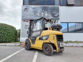 Четырехопорные погрузчики Caterpillar GP45NTD