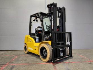 Четырехопорные погрузчики Hangcha XE30Hi ( CPD30-XEY2H2-SI ) - 1