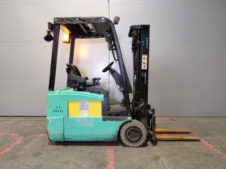 Трехопорные погрузчики Yale ERP16 ATF