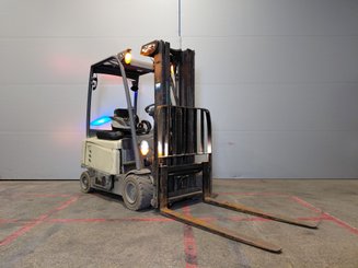 Четырехопорные погрузчики Crown SCF6040-18 - 1