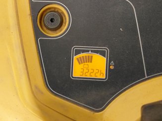 Трехсекционная Caterpillar NPV20N2