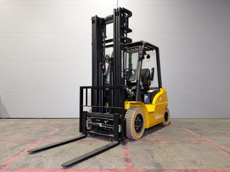 Четырехопорные погрузчики Hangcha XE25i ( CPD25-XEY2HA-SI )