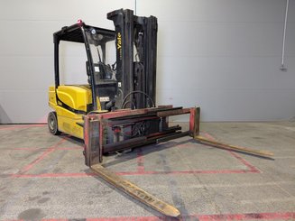 Четырехопорные погрузчики Yale ERP45VL